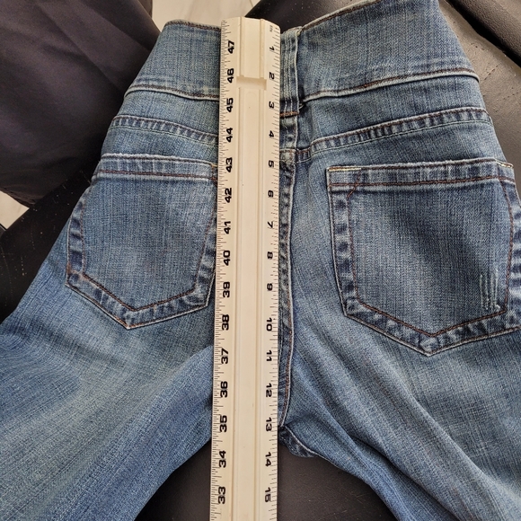 Timing Blue Jeans - Picture 7 of 8